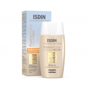 Isdin Fotoprotector Fusion Water Color Light SPF 50 (50 ml) | Farmacia Tuset